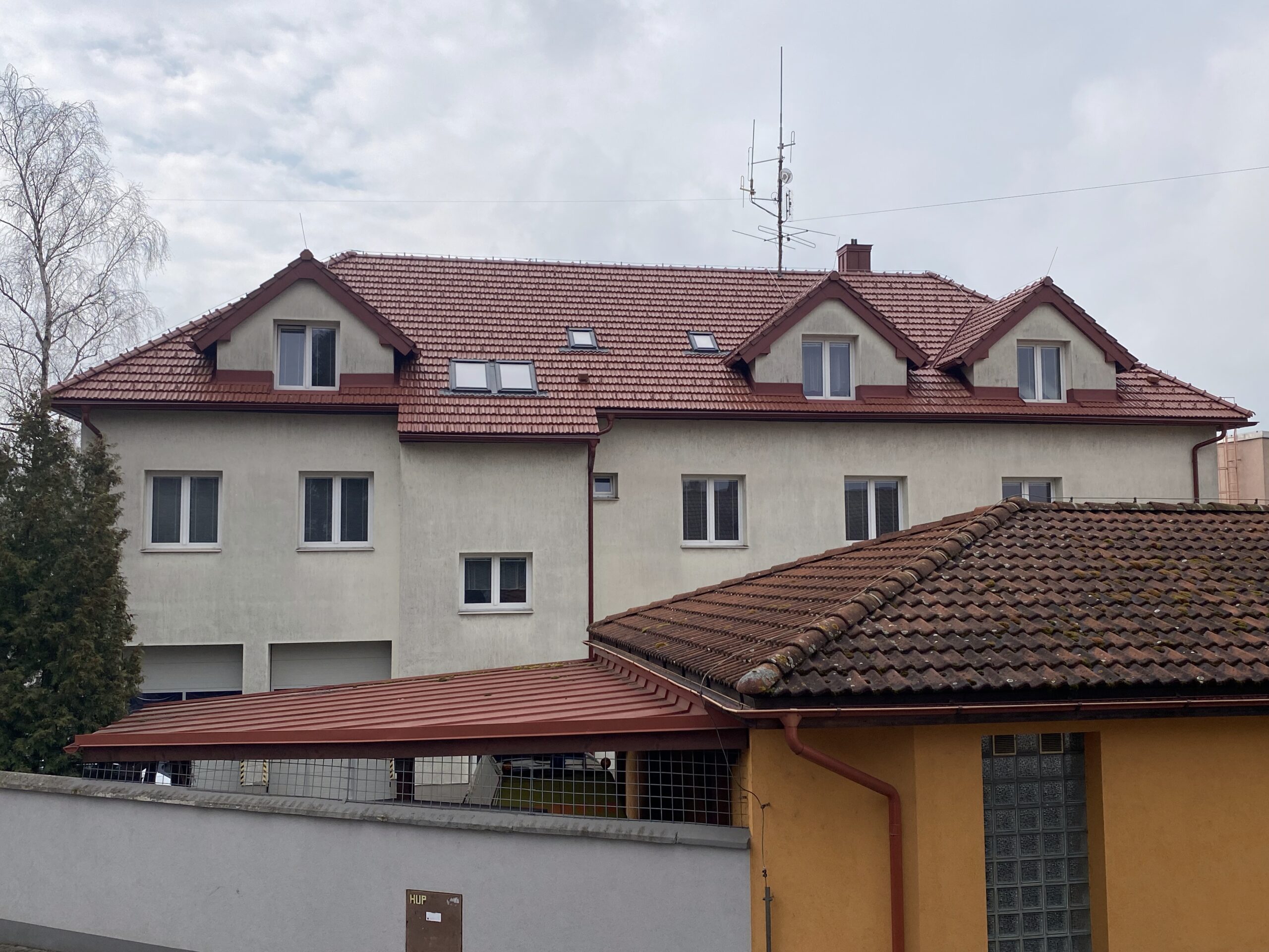 Střechy Frýdek nemocnice